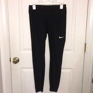 black nike leggings